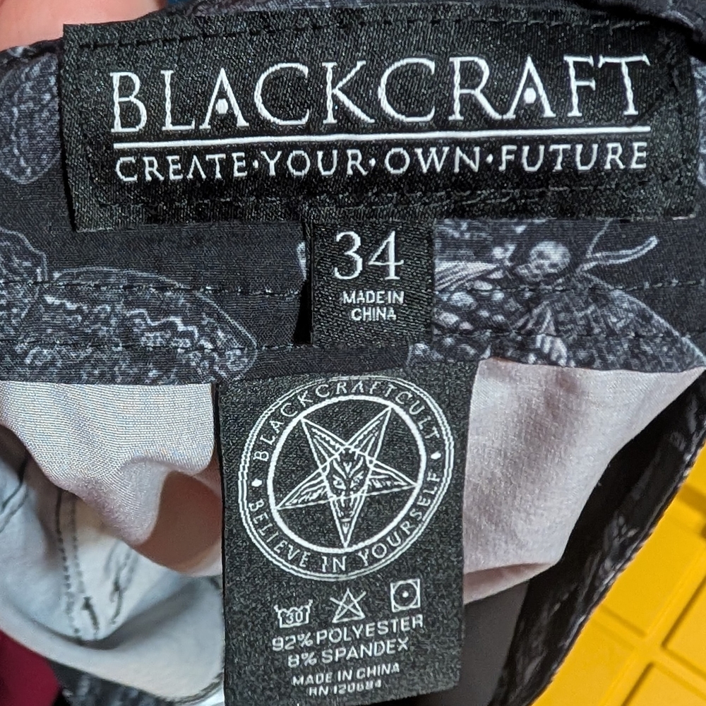 BlackCraft Cult Deaths Head Moth Board Shorts Swim Trunks - Size 34 - Goth - Picture 3 of 3